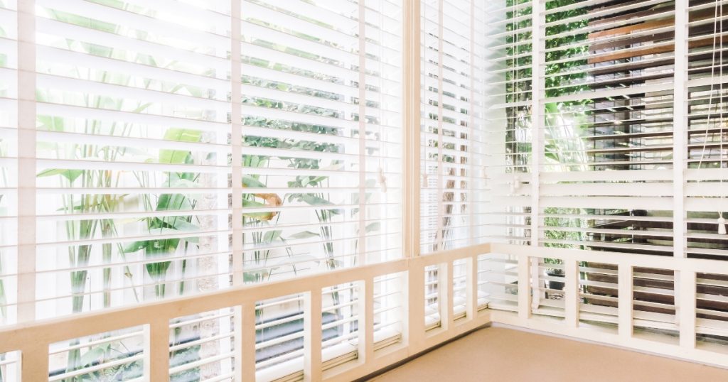 White blinds on a balcony